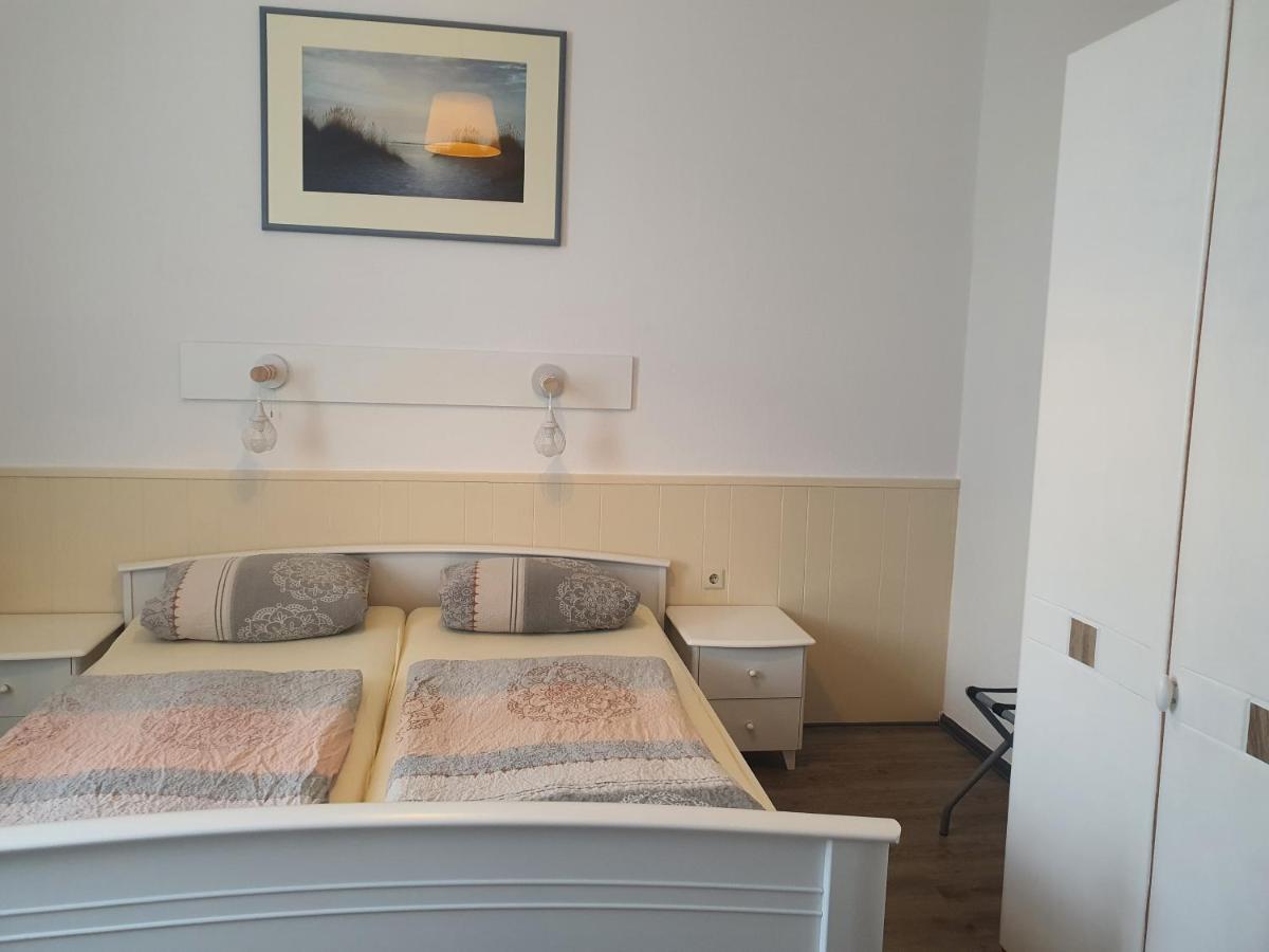 Pension Haus Weierts 노르데메이 외부 사진